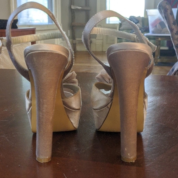 Silk platform heels - Picture 3 of 4
